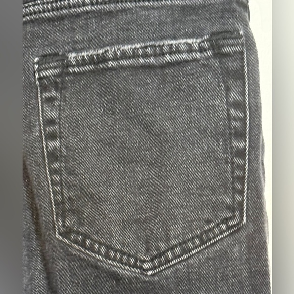 Abercrombie & Fitch Ultra High Rise Ankle Straight Jeans - Size 27 / 4R Curve - Picture 5 of 7